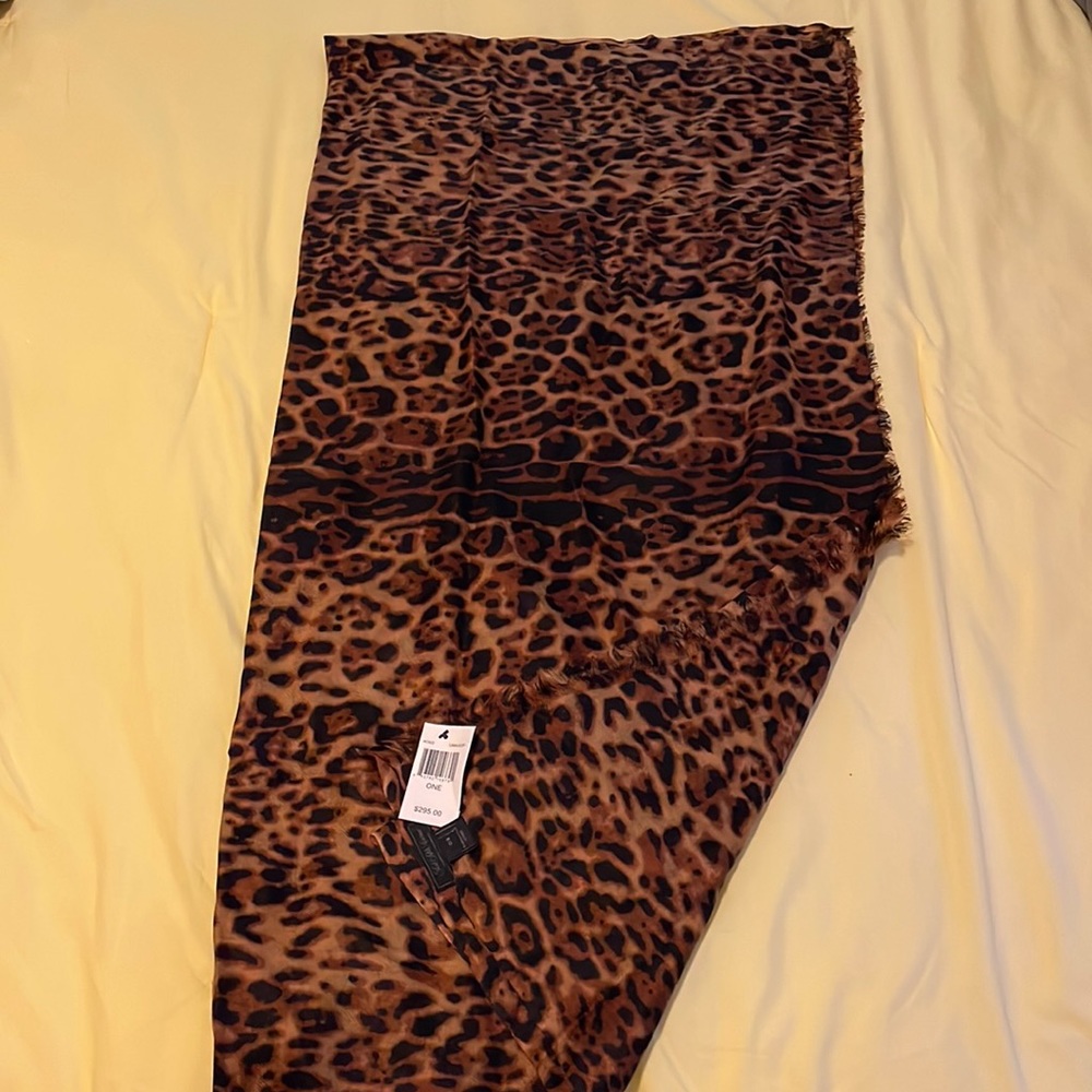 Saks fifth avenue cashmere scarf